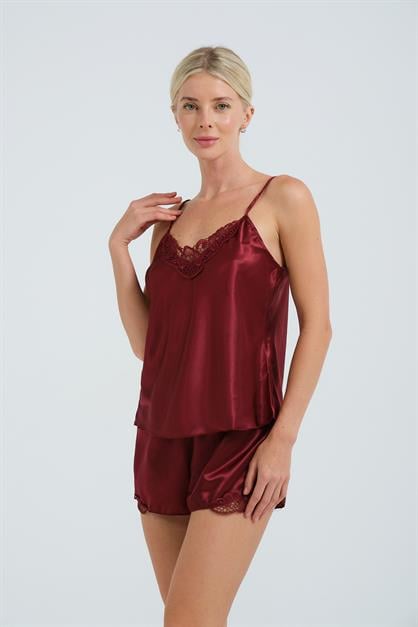 Dantel Detaylı İp Askılı Saten Şortlu Gecelik Takım 028 Bordo