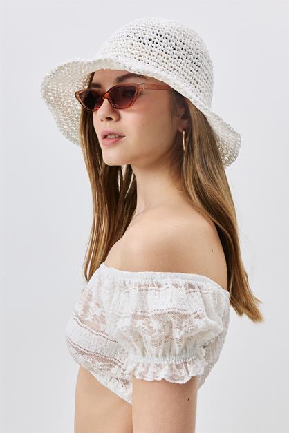 Hand-Knitted Straw Hat Y8208