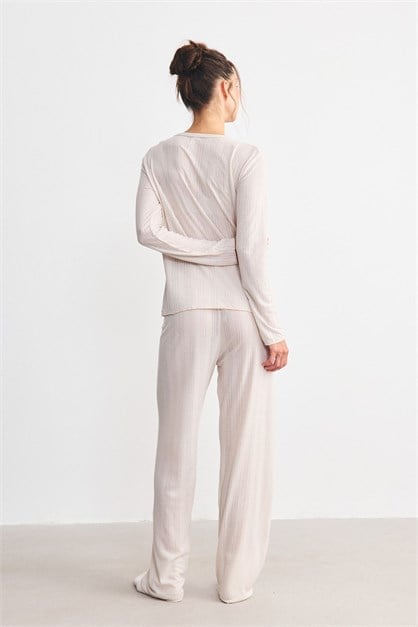 Fitilli Dokulu Yumuşak Pijama Takımı Bej