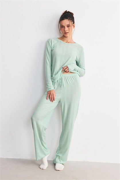 Fitilli Dokulu Yumuşak Pijama Takımı Yeşil