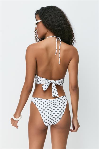 Ring Detail Triangle Bikini Set 3278