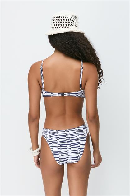 String Strap Bikini Set 3268