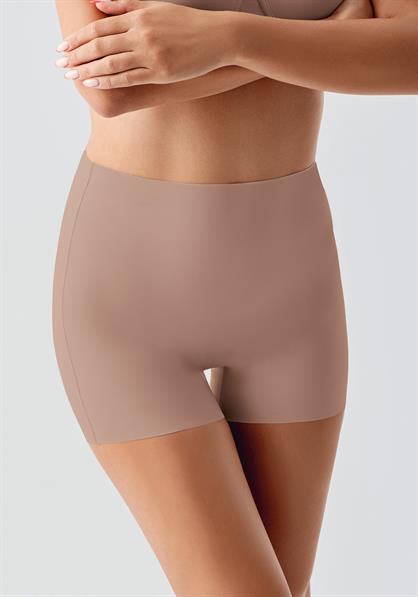 Non-Slip Waist Laser Shorts C19205