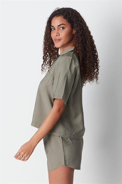 Short Sleeve Shirt and Shorts Set 9148