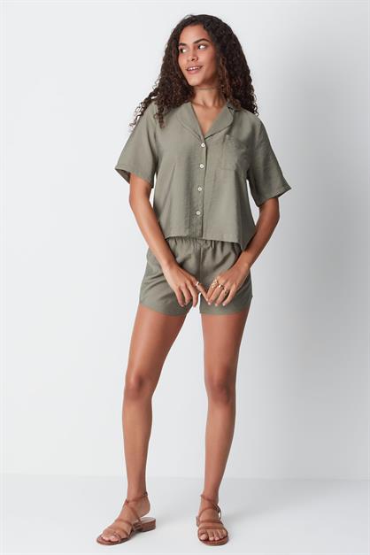Short Sleeve Shirt and Shorts Set 9148