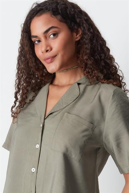 Short Sleeve Shirt and Shorts Set 9148