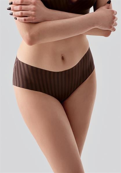 Laser Cut Seamless Hipster Panties C19212