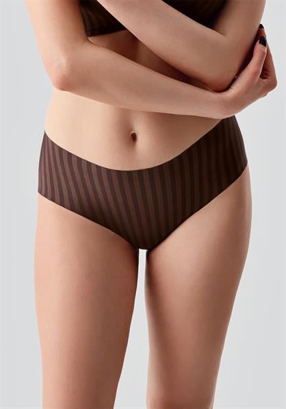 Laser Cut Seamless Hipster Panties C19212