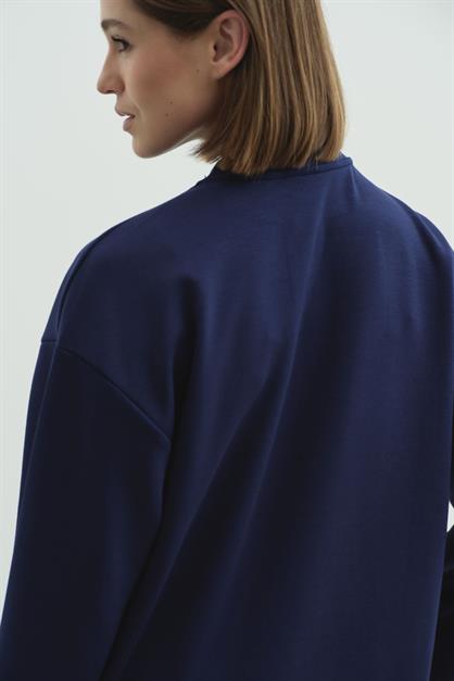 Oversize Basic Sweatshirt 980 