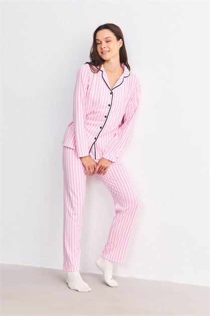 Pembe Çizgili Düğmeli Gömlek Yaka Pijama Takımı Pembe