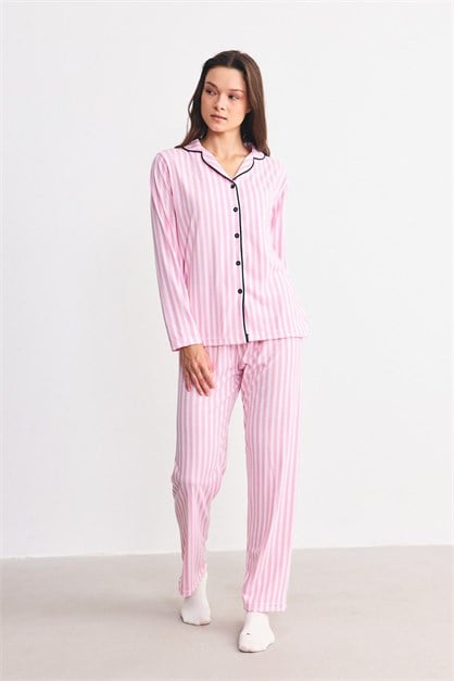 Pembe Çizgili Düğmeli Gömlek Yaka Pijama Takımı Pembe