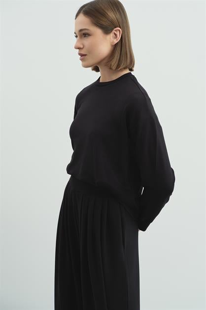 Pure Touch Basic Sweatshirt CC7005