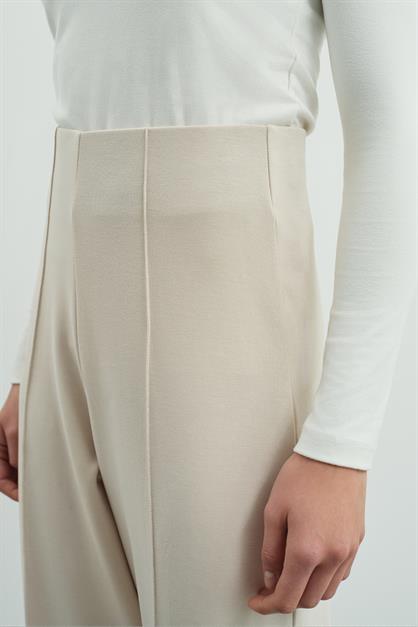Pure Touch Ribbed Stitch Trousers CC7003