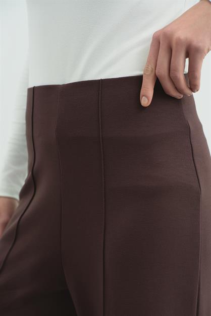 Pure Touch Ribbed Stitch Trousers CC7003