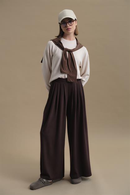 Pure Touch Pleated Wide-Leg Trousers CC7006