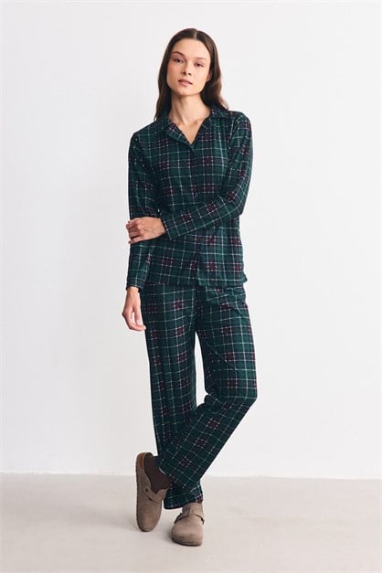 Süet Dokulu Gömlek Yaka Pijama Takımı Ekose
