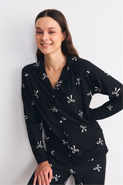 Süet Dokulu Gömlek Yaka Pijama Takımı Siyah