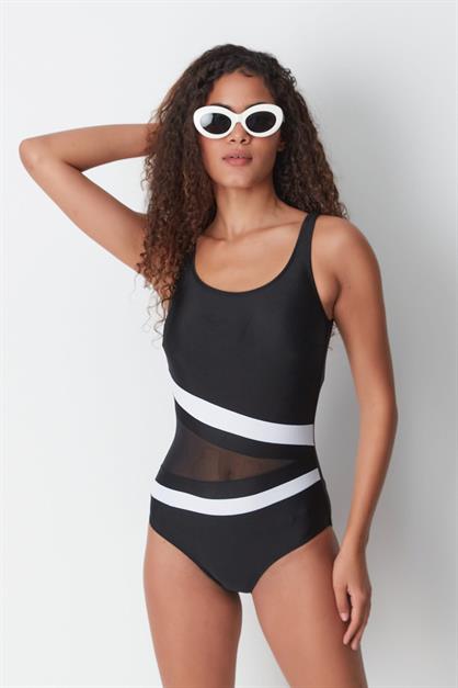 U-Neck Mesh Detail Swimsuit 7706