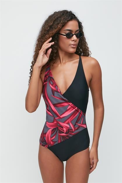 V neckline wrap-around swimsuit 7754