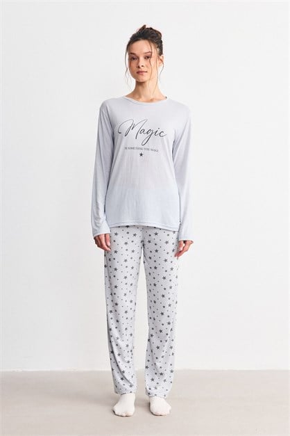 Yumuşak Dokulu Baskılı Pijama Takımı Yıldız