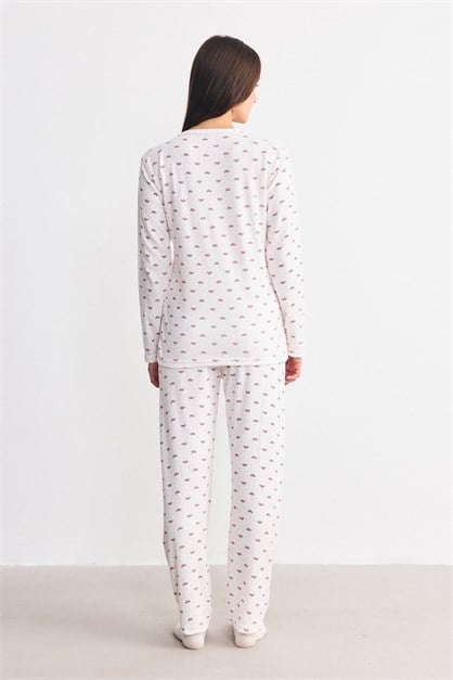 Yumuşak Dokulu Desenli Pijama Takımı Fiyonk