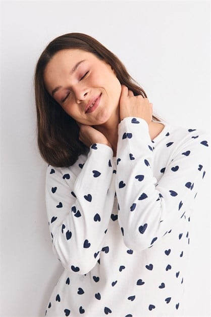 Yumuşak Dokulu Desenli Pijama Takımı Kalp