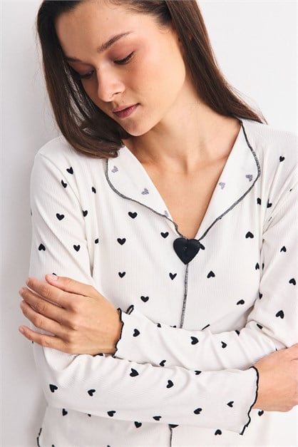 Yumuşak Dokulu Kaşkorse Pijama Takımı Kalp