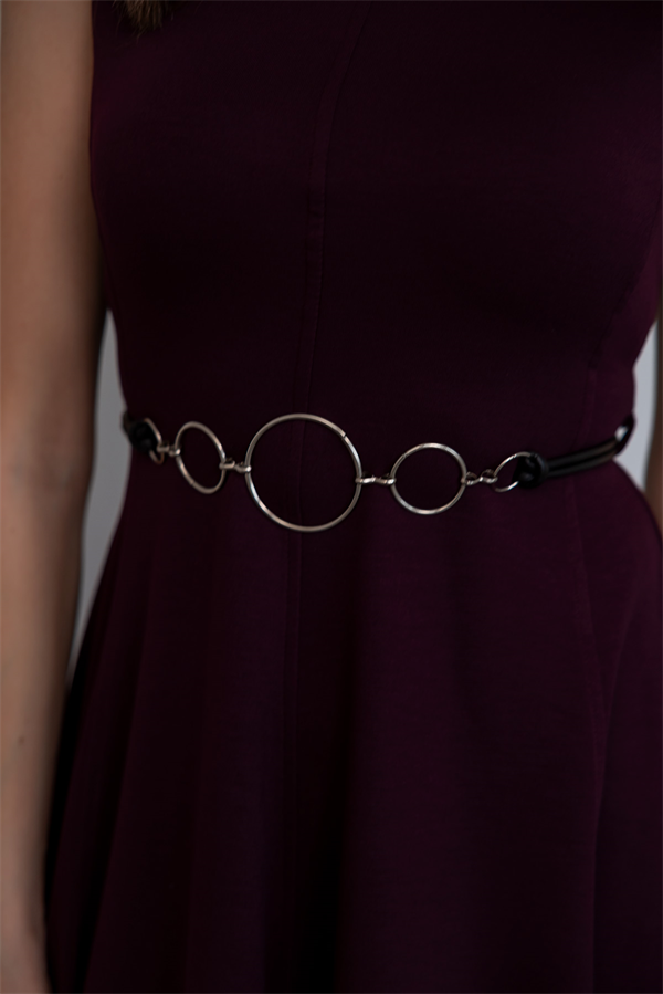 Aksesuar Detaylı Mini Kloş Elbise - BORDO