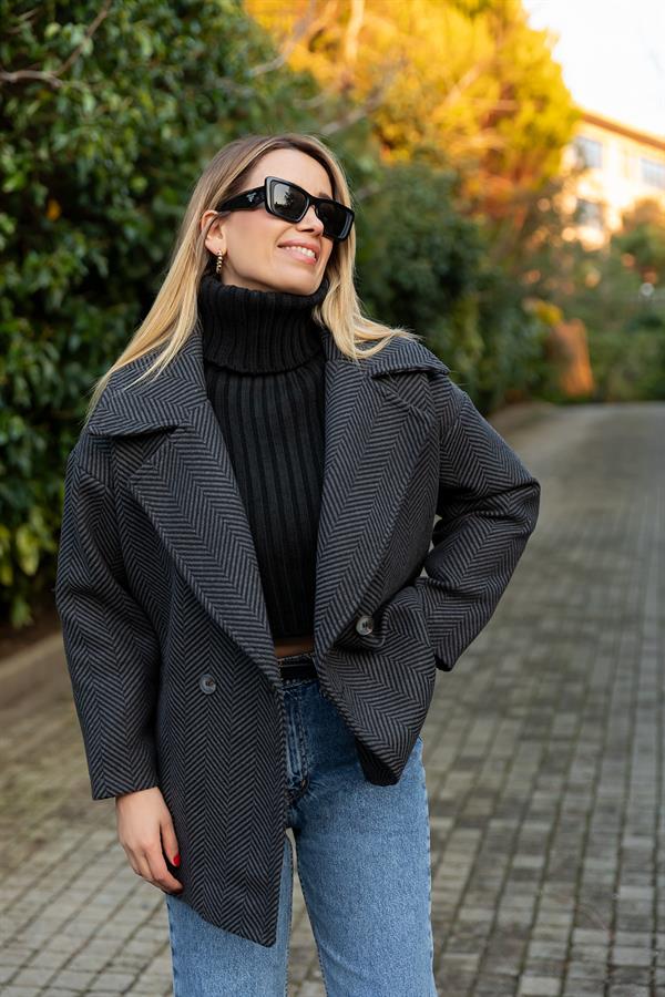 Gray Jacken & Mantel