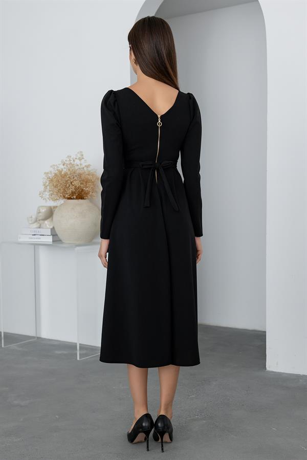Bel Kurdele Detaylı Elbise - SİYAH