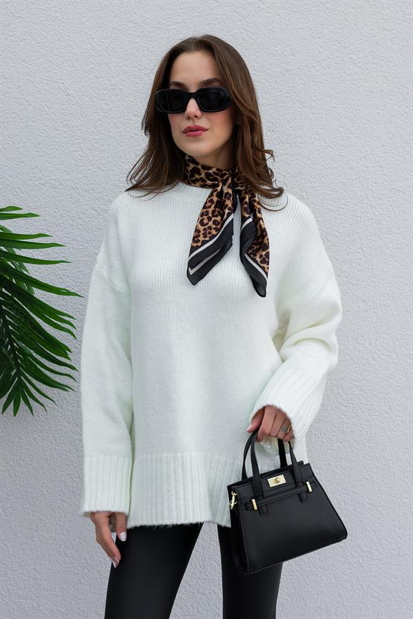 Bisiklet Yaka Yumoş Kazak - EKRU