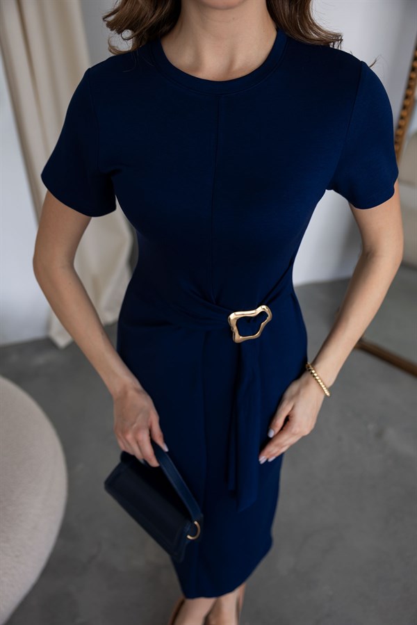 Broşlu Modal Elbise - LACİVERT