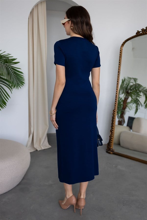 Broşlu Modal Elbise - LACİVERT