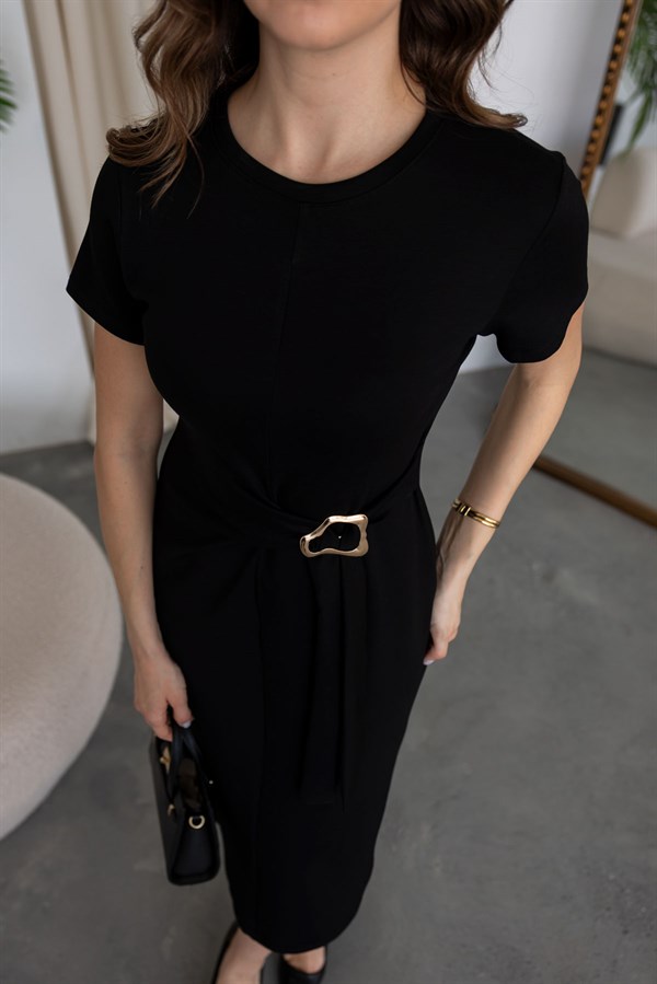 Broşlu Modal Elbise - SİYAH