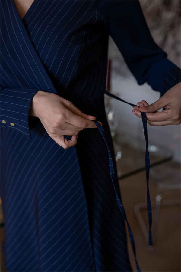 Çizgili Bağlamalı Elbise - LACİVERT