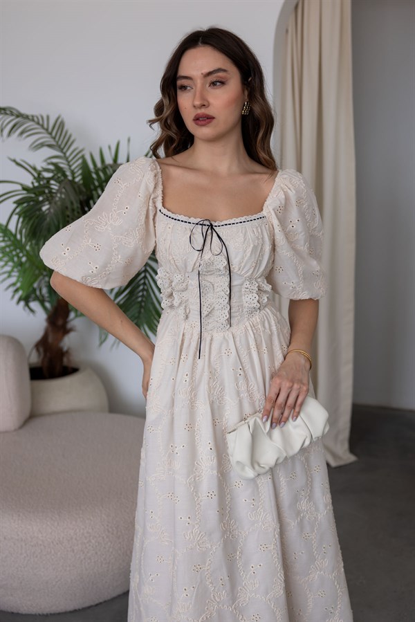 Dantel Detaylı Brode Elbise - BEJ