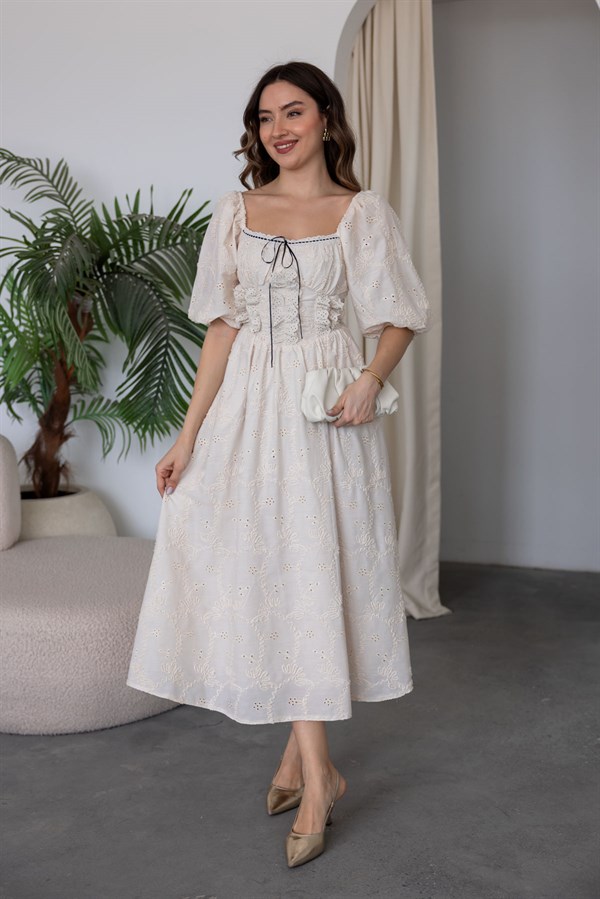 Dantel Detaylı Brode Elbise - BEJ