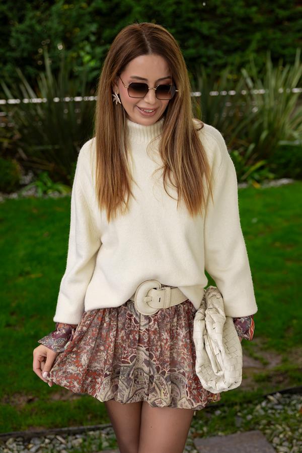 Desenli Mini Tasarım Elbise - BEJ