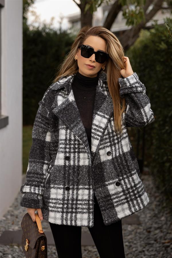 Dokulu Kaşe Kaban - SİYAH