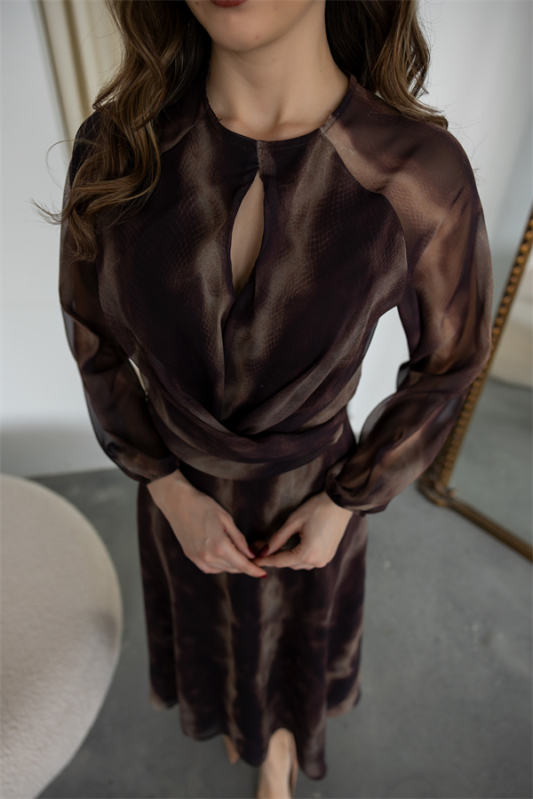 Dökümlü Maxi Elbise - KAHVERENGİ