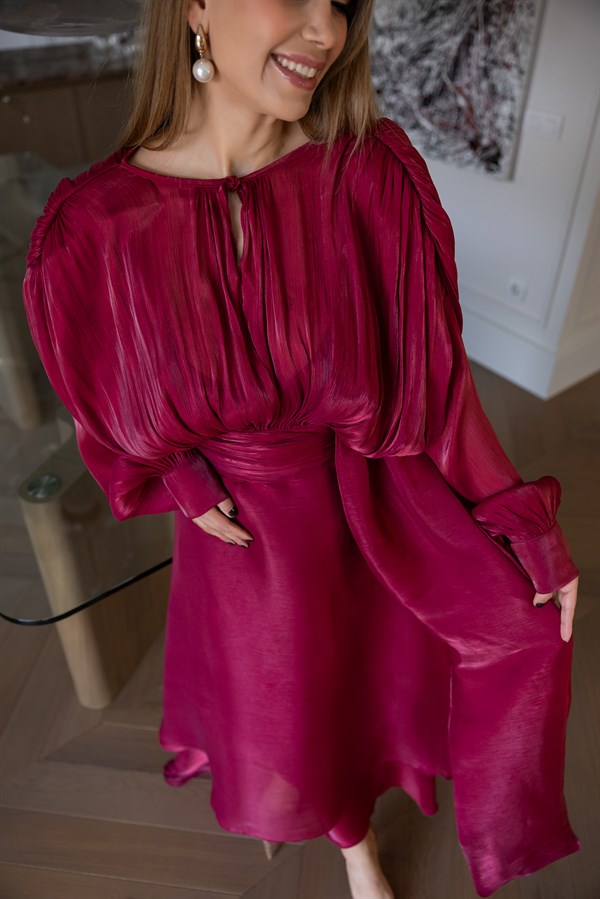 Dökümlü Saten Elbise - KIRMIZI