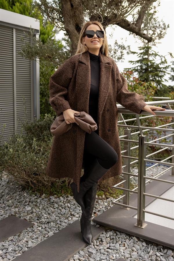 Düğmeli Buklet Kaban - KAHVERENGİ