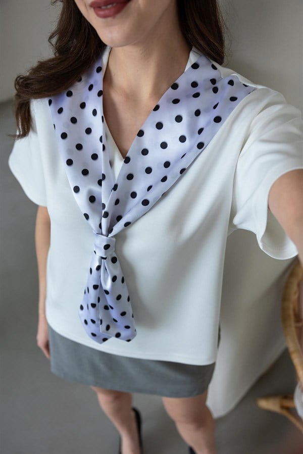 Fular Detaylı T-shirt - BEYAZ