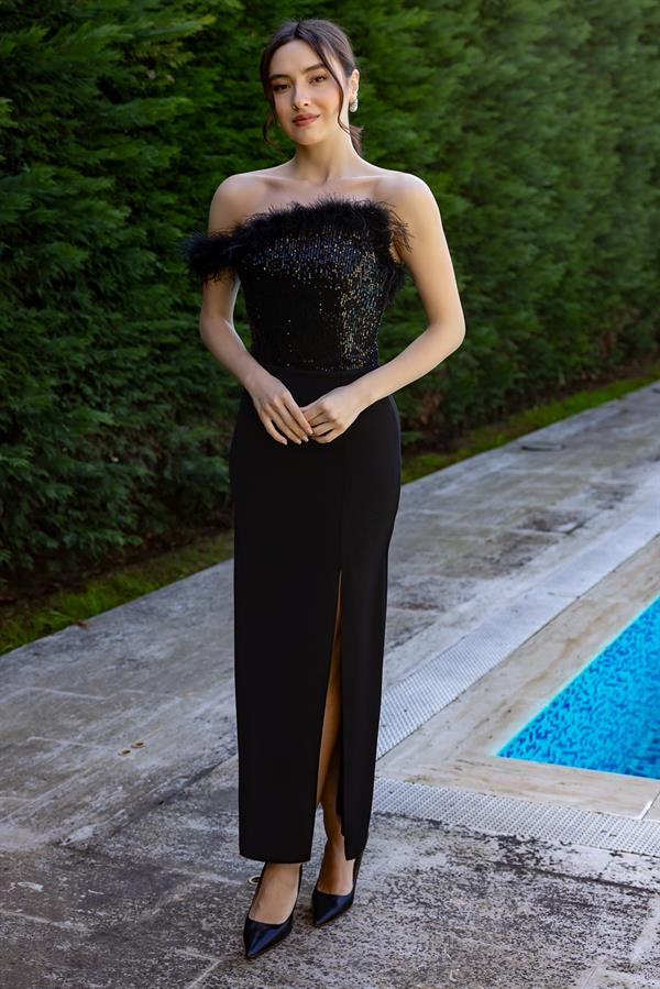 Göğüs Payetli Yırtmaçlı Abiye - SİYAH