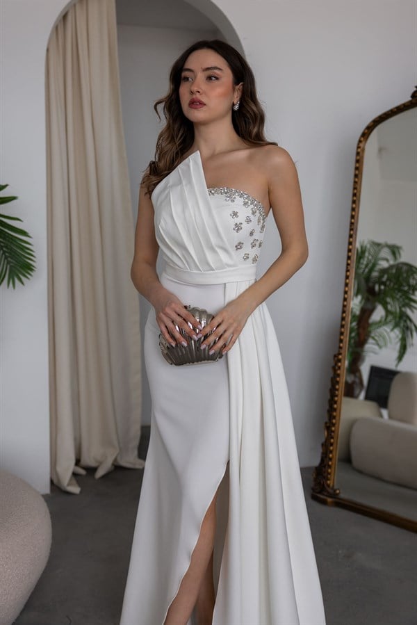 Göğüs Taş İşlemeli Abiye - BEYAZ