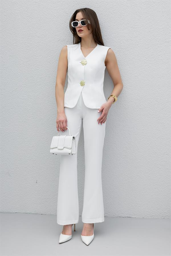 Gold Düğmeli Takım - BEYAZ