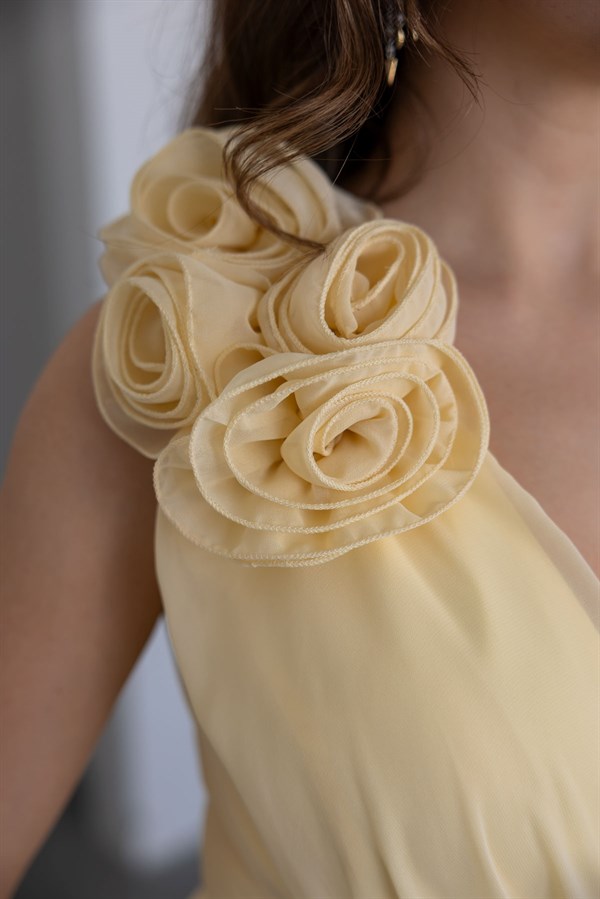 Gül Broşlu Piliseli Abiye - SARI