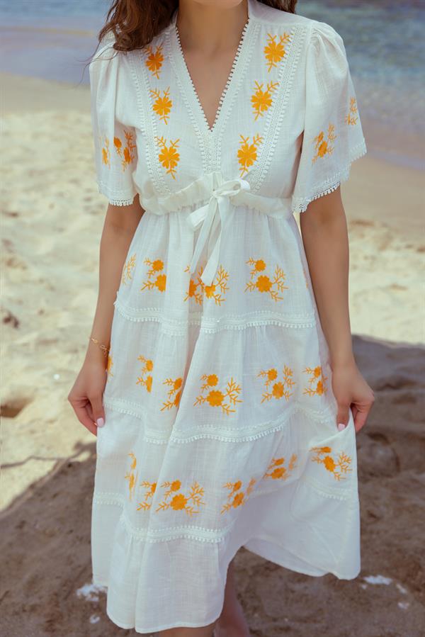 Güpür Şeritli Keten Elbise - BEYAZ