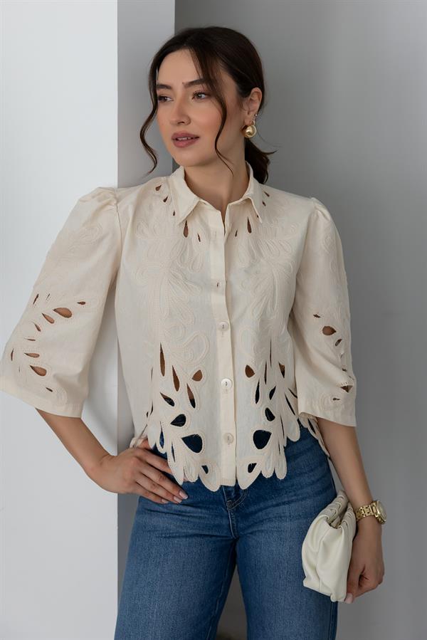 Güpürlü Tasarım Gömlek - BEJ