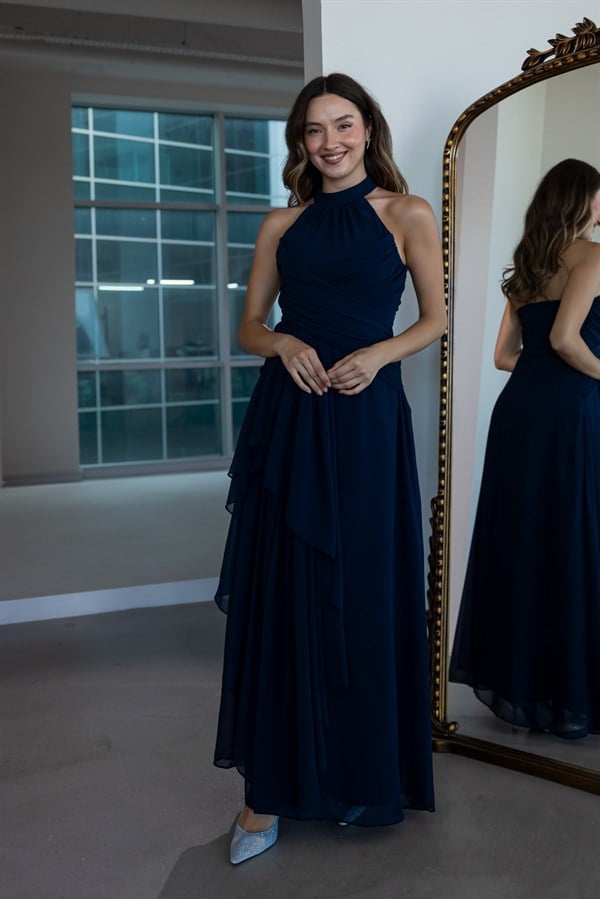 Halter Yaka Drape Detaylı Abiye - LACİVERT